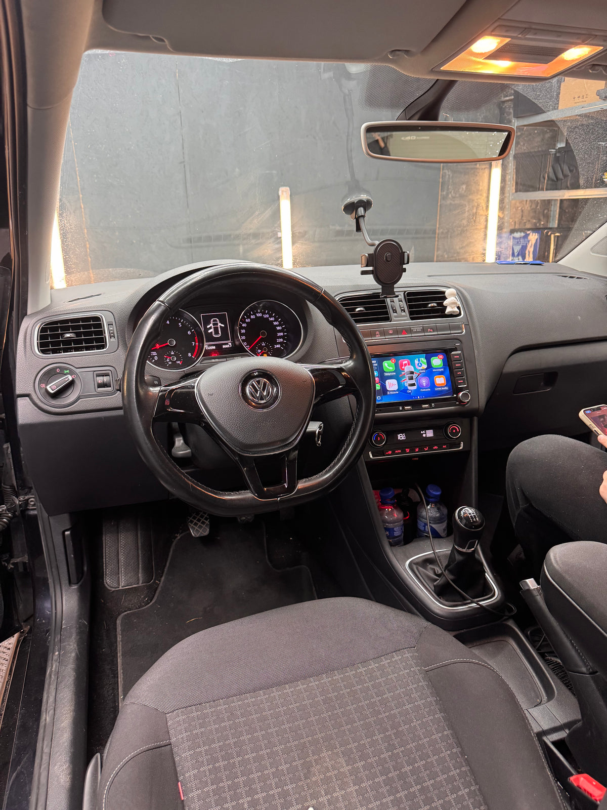 Écran CarPlay et Android Auto sans fil pour VW Polo 5 (2010–2016) – vue 2