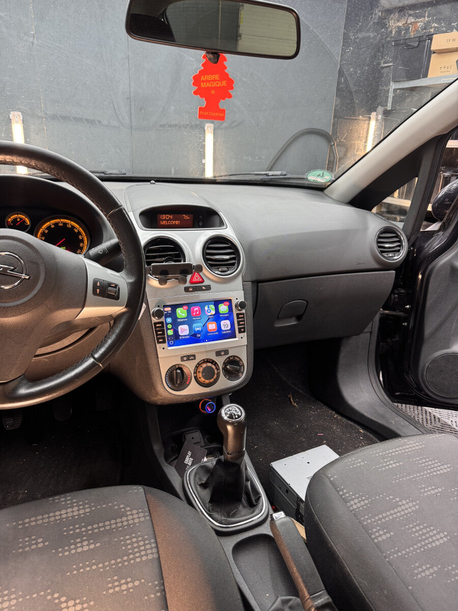 Écran CarPlay et Android Auto sans fil pour Opel Corsa (2001–2014) – vue 3