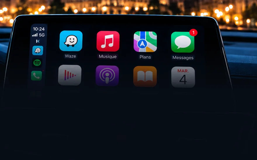 Écran CarPlay & Android Auto sans fil installé sur le tableau de bord d'une voiture à Bruxelles