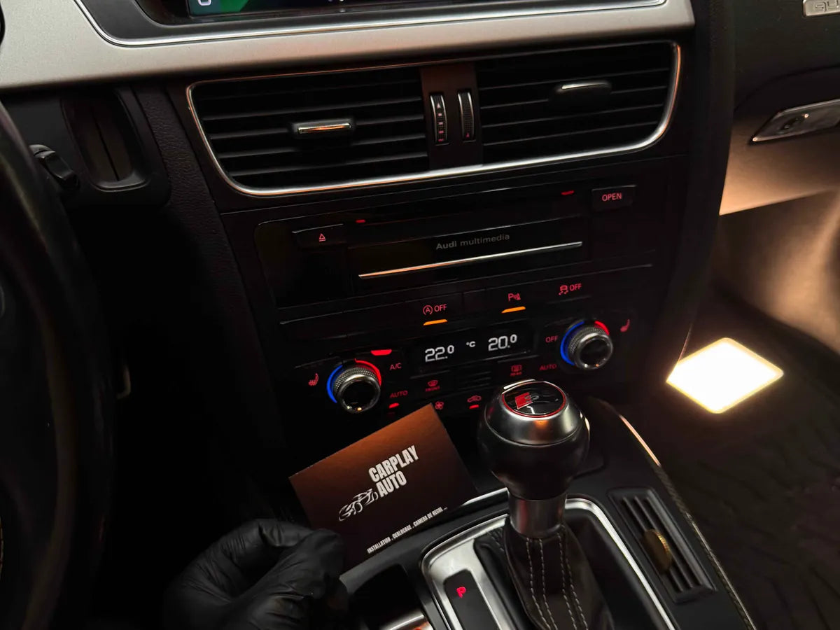 Console après installation — Audi A4, installation à Bruxelles